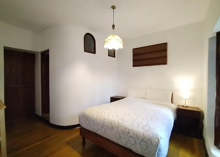 Guest house El Jardin De Jeni 3*