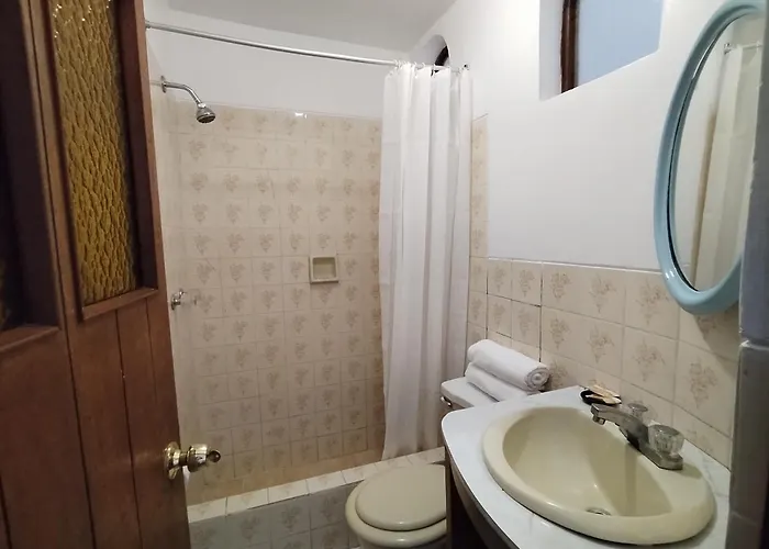 Guest house El Jardin De Jeni 3*